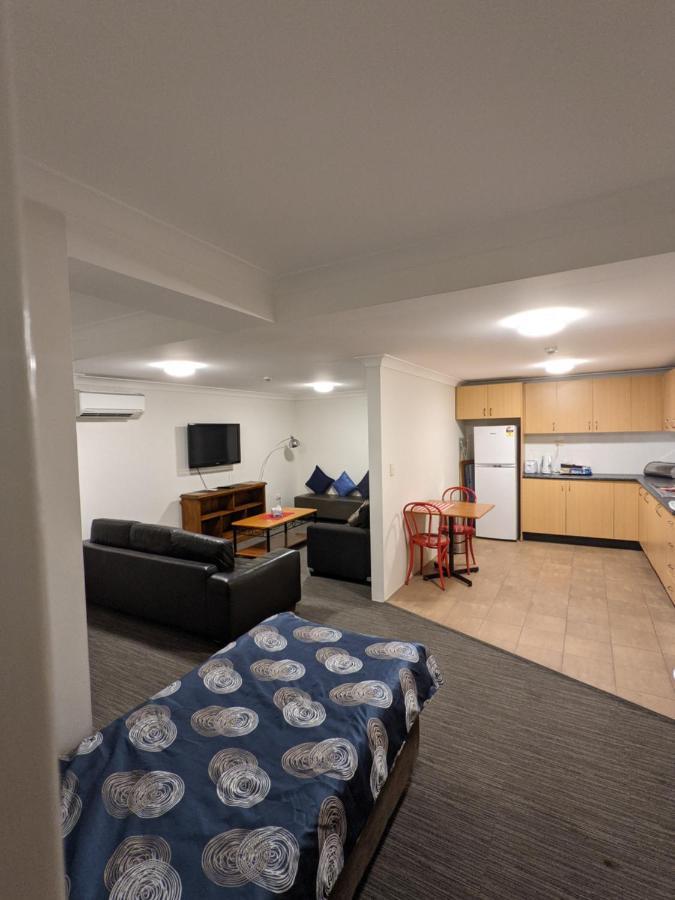 Arena Hotel Chullora Екстер'єр фото