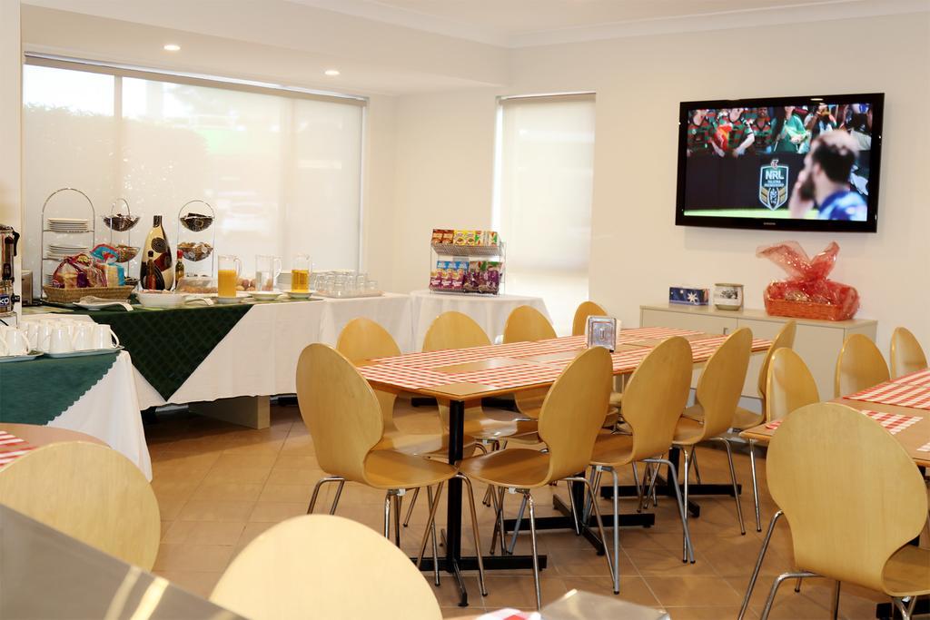 Arena Hotel Chullora Екстер'єр фото